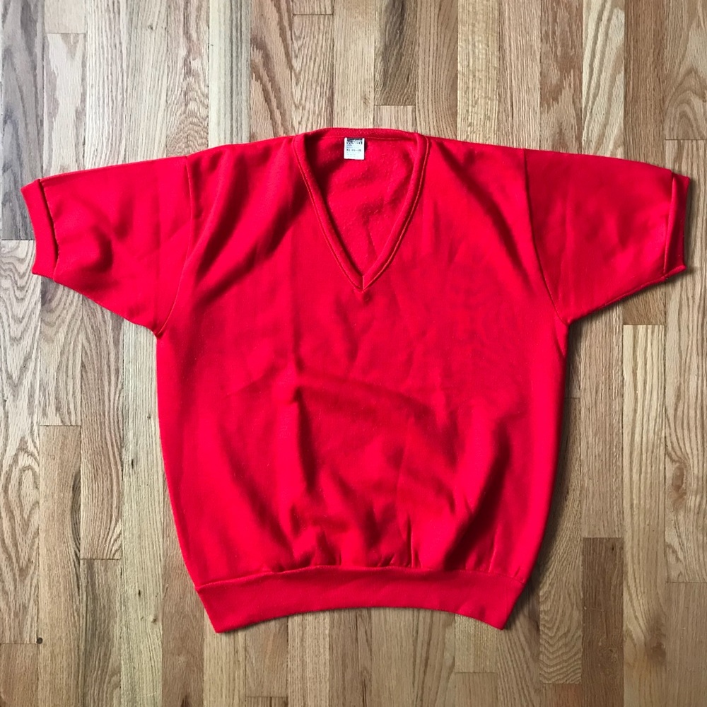 Vintage short sleeve v neck sweatshirt